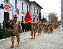 ceremonie pentru militarii sosiți din afganistan